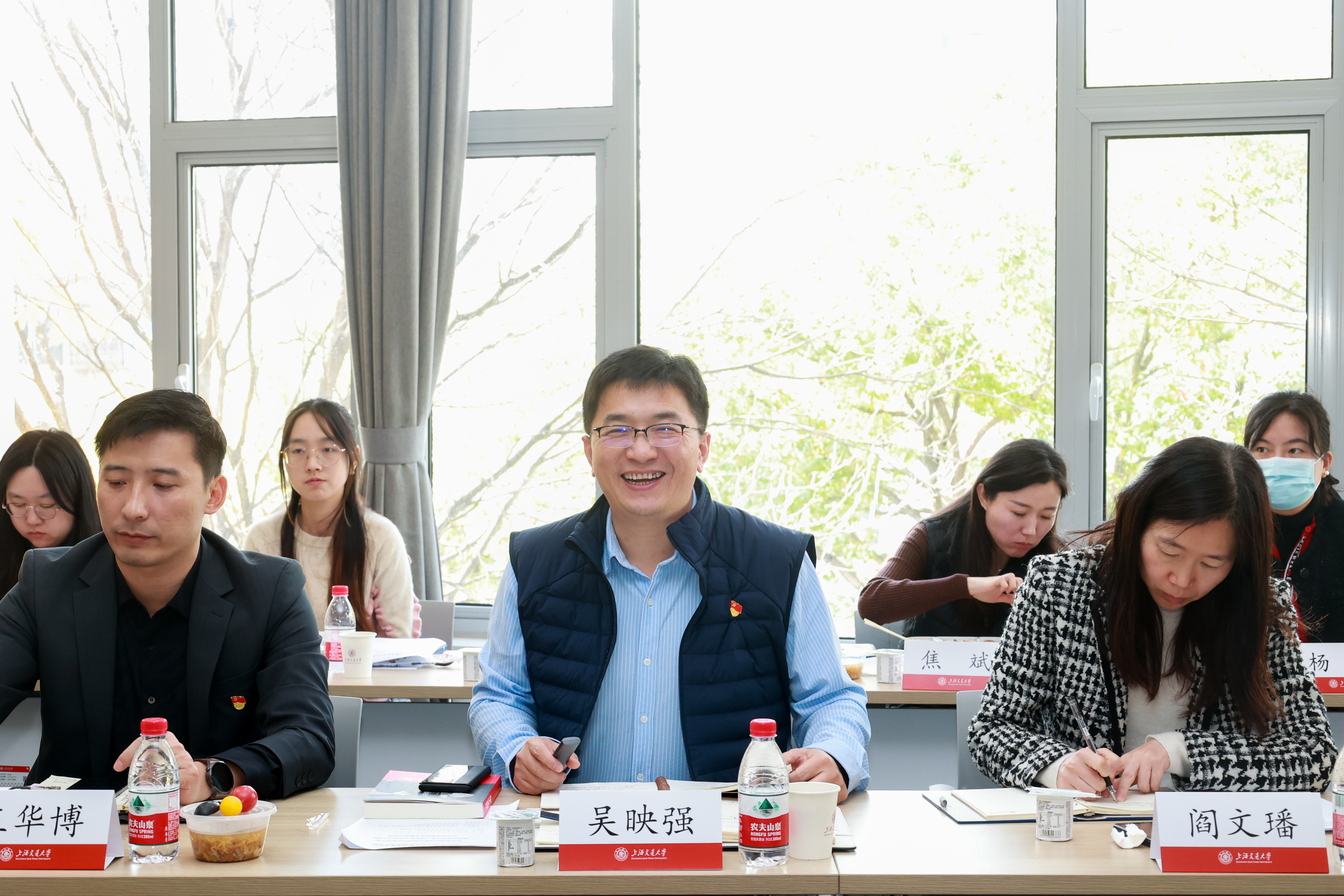 1702955192286842.jpg 211A8115.jpg